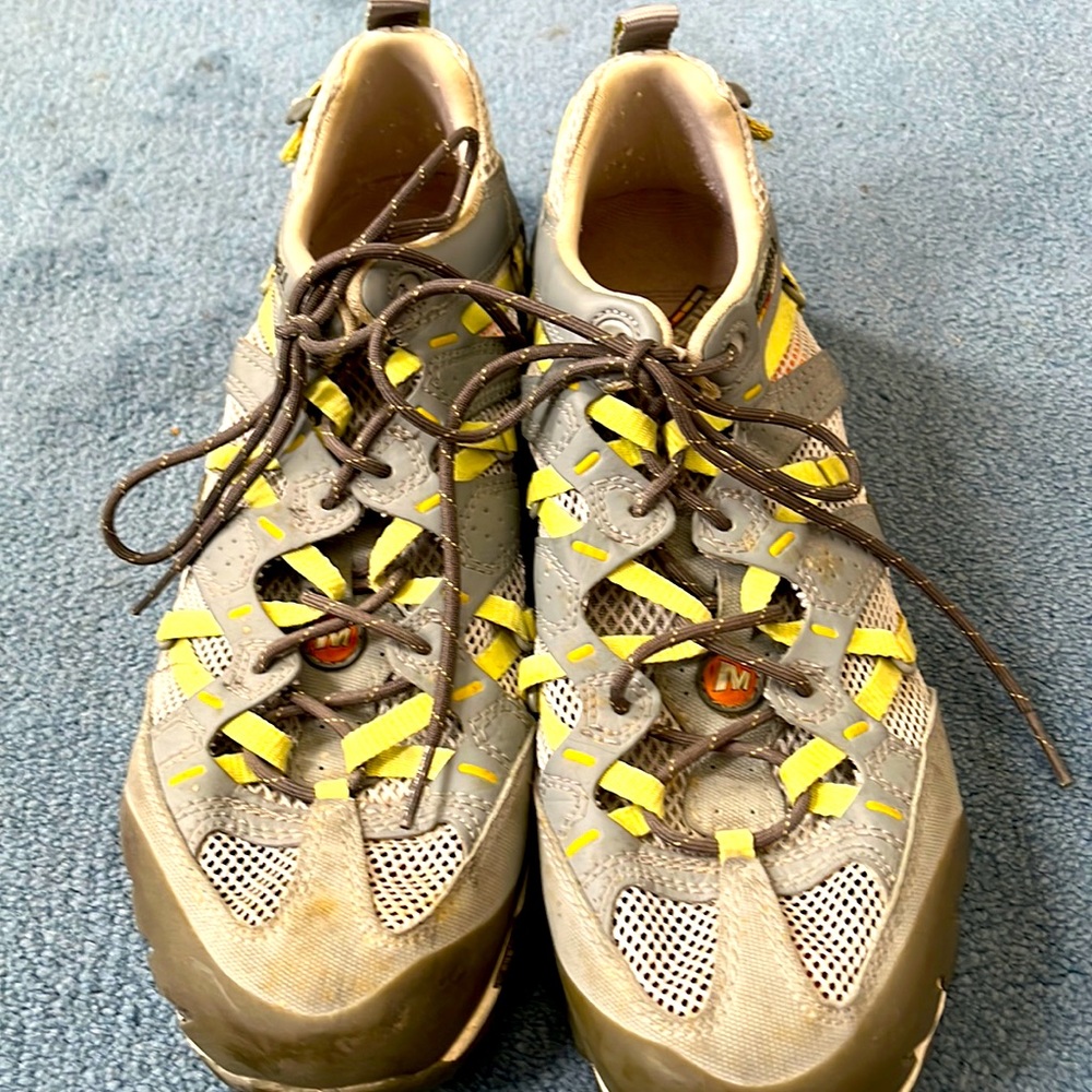 Men’s Merrell Continuum Sneakers. Size 11. Price Firm!